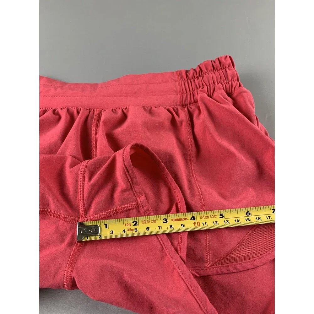 Lululemon Hotty Hot Low-Rise Lined Short 2.5” inseam Size 6
